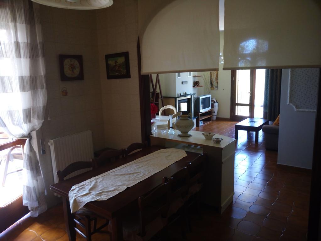 Villa Le Giare Ospitalita Diffusa อาเจโรลา ภายนอก รูปภาพ