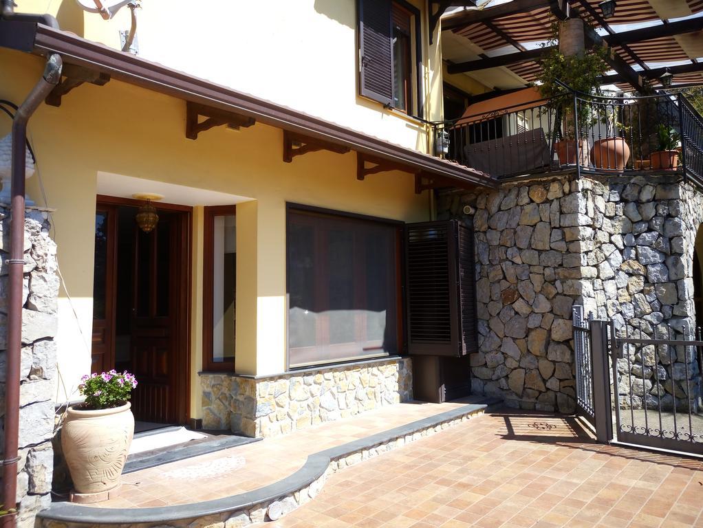 Villa Le Giare Ospitalita Diffusa อาเจโรลา ภายนอก รูปภาพ