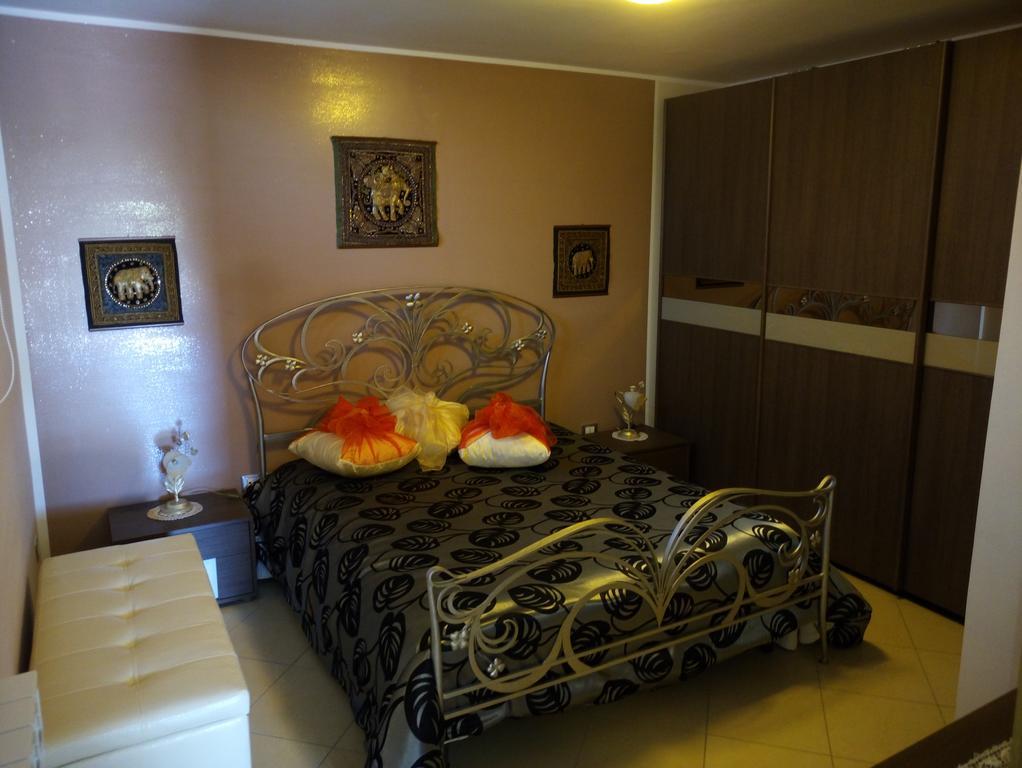 Villa Le Giare Ospitalita Diffusa อาเจโรลา ภายนอก รูปภาพ