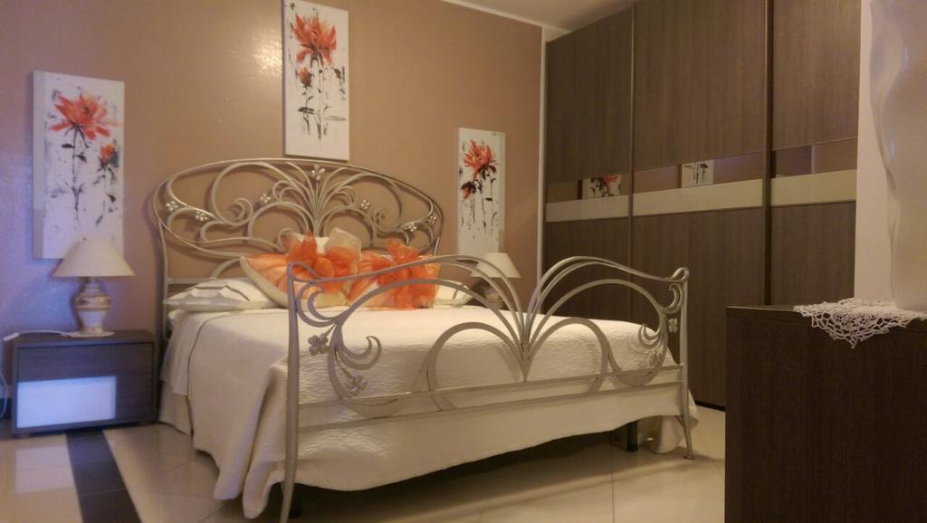 Villa Le Giare Ospitalita Diffusa อาเจโรลา ภายนอก รูปภาพ